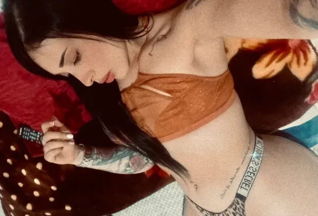 OnlyFans cuenta lara_sweet6 header 2