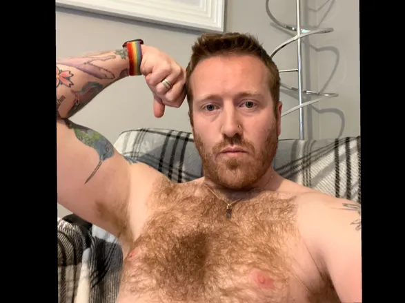OnlyFans cuenta gingerrobbie header 2