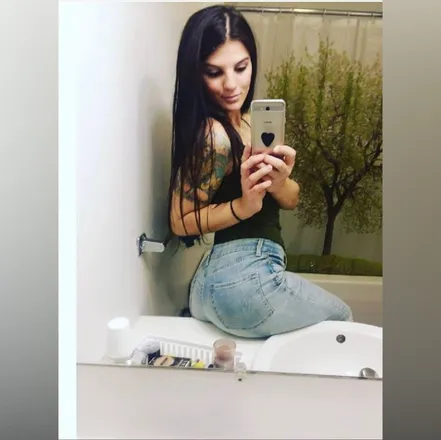 OnlyFans account  rainyjaye header 2