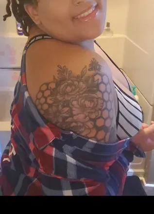 OnlyFans account  lilbabiecakess avatar 1