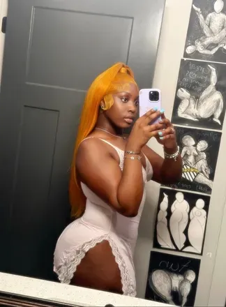 OnlyFans cuenta lickmelikecocoo avatar 1