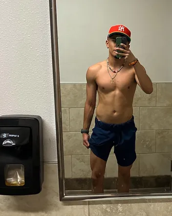 OnlyFans cuenta scorpioj header 2