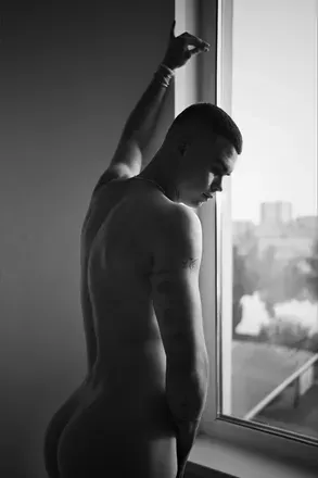 OnlyFans cuenta maks64643894 avatar 1