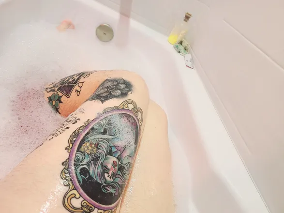 OnlyFans cuenta x_ashxwednesday_x header 2