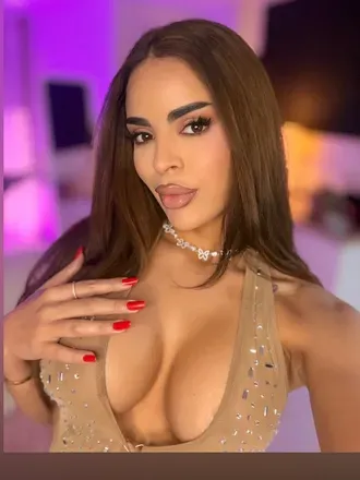 OnlyFans account  xxxbellaxxxi avatar 1