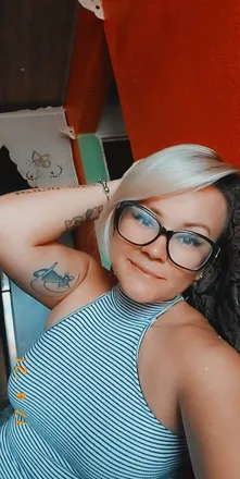 OnlyFans account  andrea8828 header 2