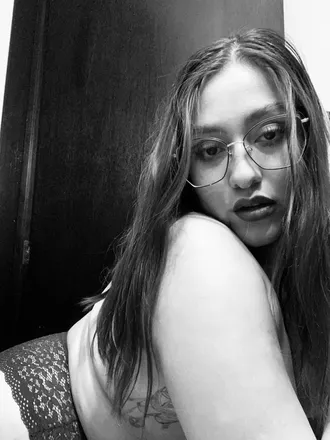 OnlyFans cuenta alessatq header 2