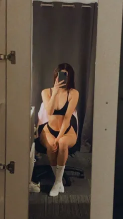 OnlyFans cuenta h_ava13 header 2