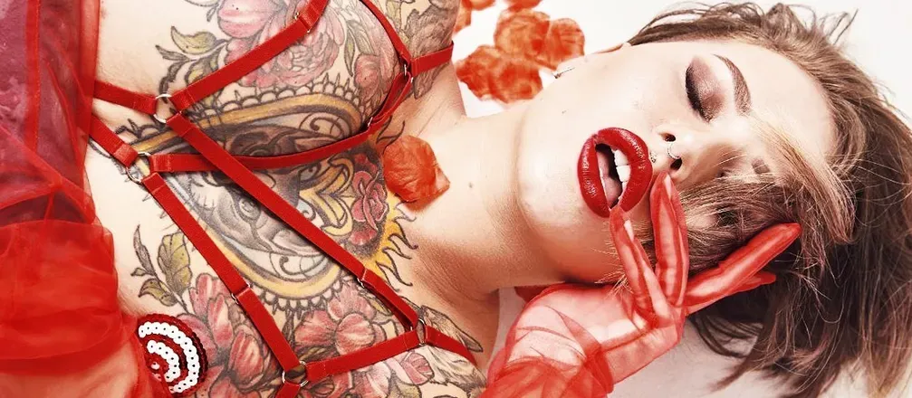 OnlyFans account  kate_charon header 2