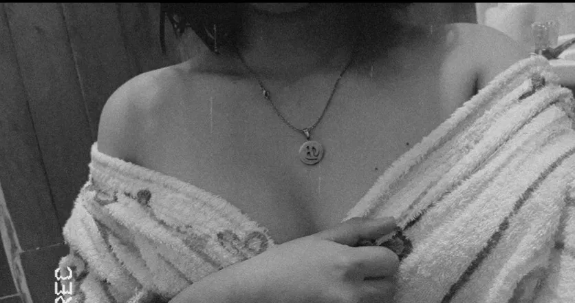 OnlyFans cuenta brivalless header 2