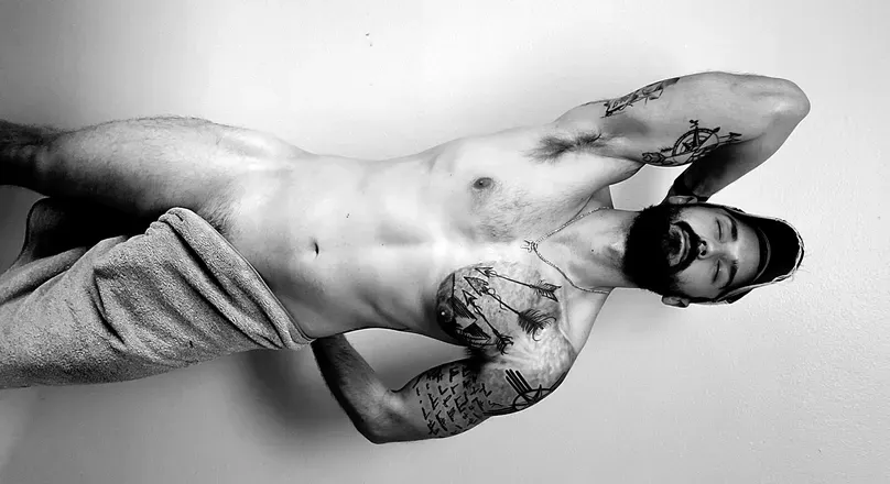 OnlyFans cuenta milehigh_trav header 2