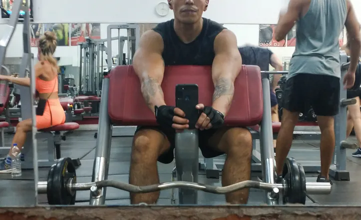 OnlyFans cuenta sexymilox header 2