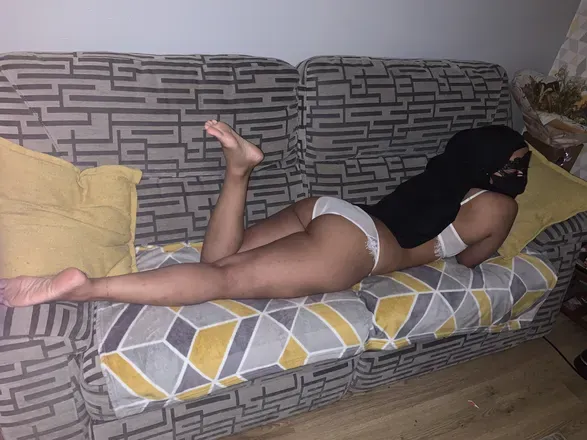 OnlyFans cuenta hijab-queen-free header 2