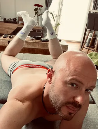 OnlyFans cuenta bulkybln header 2