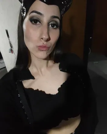 OnlyFans cuenta theladyinblack0 avatar 1