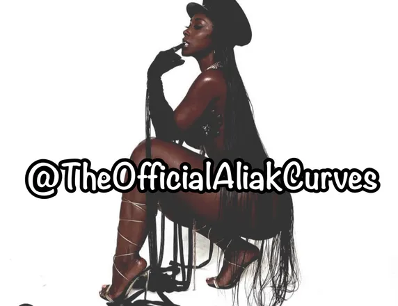 OnlyFans account  theofficialaliakcurves header 2