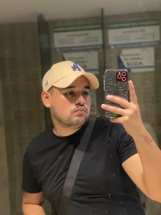 OnlyFans cuenta luisgar25 avatar 1
