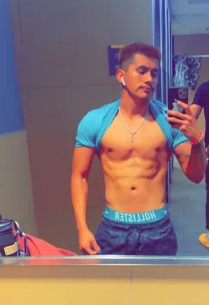 OnlyFans cuenta leoxxx04 header 2