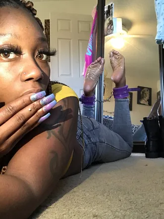 OnlyFans cuenta myygeminifeet header 2