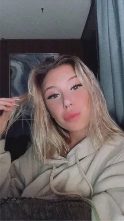 OnlyFans cuenta bbygirlk143 header 2
