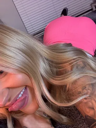 OnlyFans account  officiallolabunnyy previous_avatars_1 3