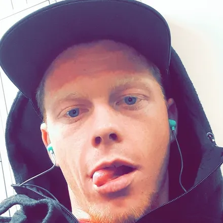 OnlyFans cuenta gingersn4p94 header 2