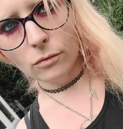 OnlyFans account  latrodectushex avatar 1