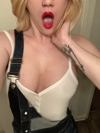 OnlyFans of sydneymay_xo