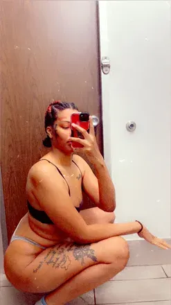 OnlyFans account  thatgirlslimm avatar 1