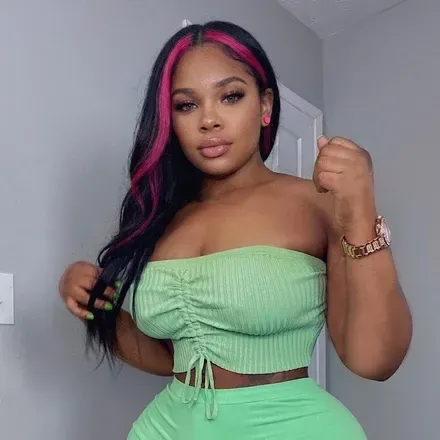 OnlyFans cuenta simonee03 avatar 1