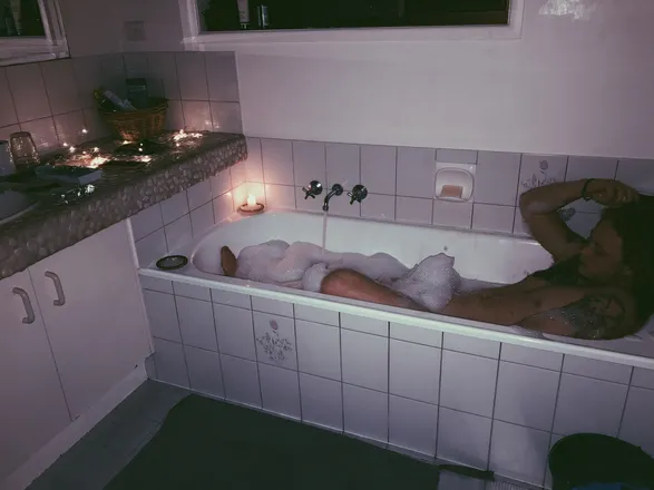 OnlyFans cuenta zeke2000 header 2