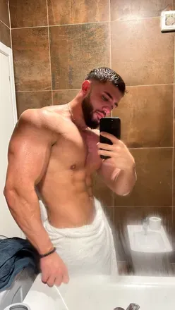 OnlyFans account  itsarban avatar 1