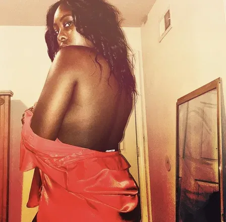 OnlyFans cuenta iwant_her header 2