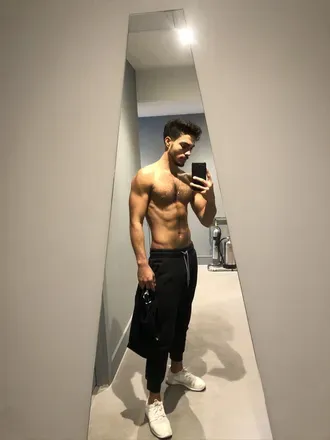 OnlyFans cuenta leocabral header 2