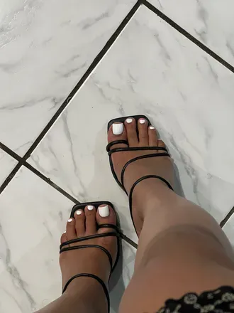 OnlyFans cuenta pretty.island.feet avatar 1