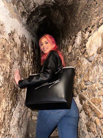 OnlyFans cuenta biancakrossx header 2