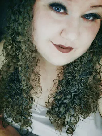 OnlyFans cuenta smitten_kitten1001 avatar 1