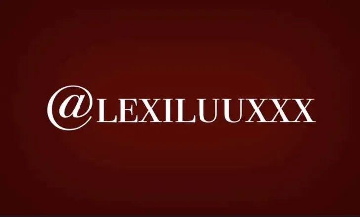 OnlyFans cuenta lexiluuxxx header 2