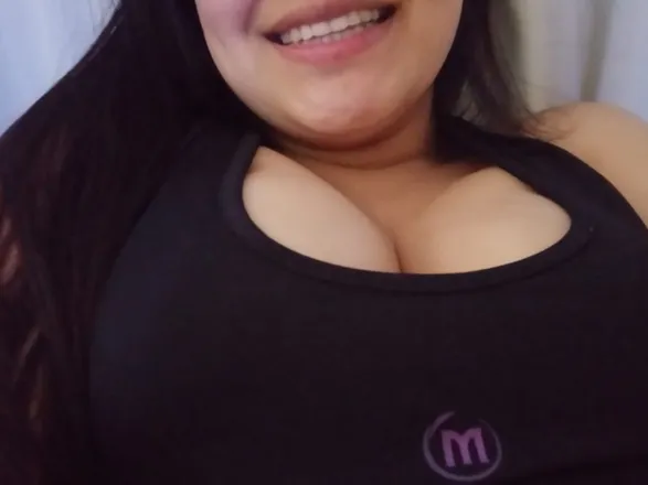 OnlyFans cuenta chiinaxxx header 2