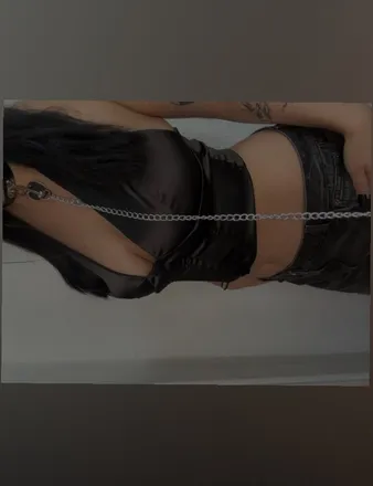 OnlyFans cuenta itslunella header 2