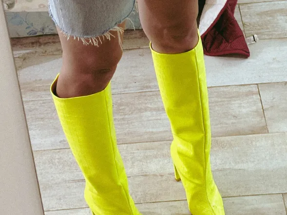 OnlyFans cuenta latinakaifeet header 2