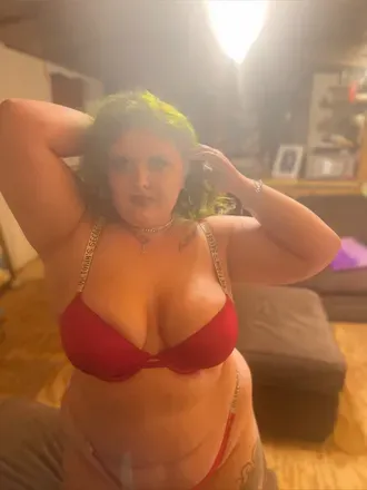 OnlyFans account  chloesgarden avatar 1