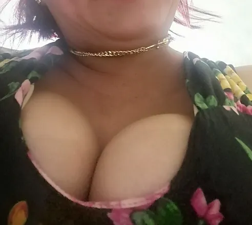 OnlyFans cuenta chikishot69 header 2
