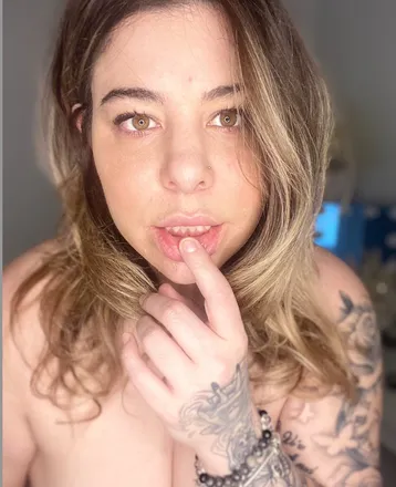 OnlyFans cuenta ellabrooksss header 2