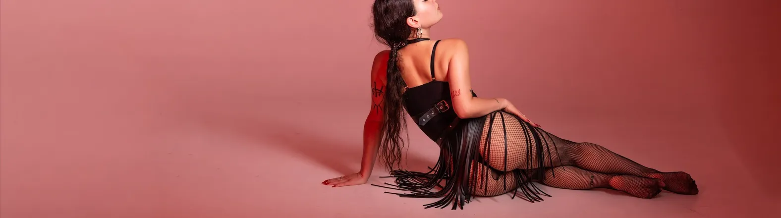 OnlyFans cuenta tinydolores header 2