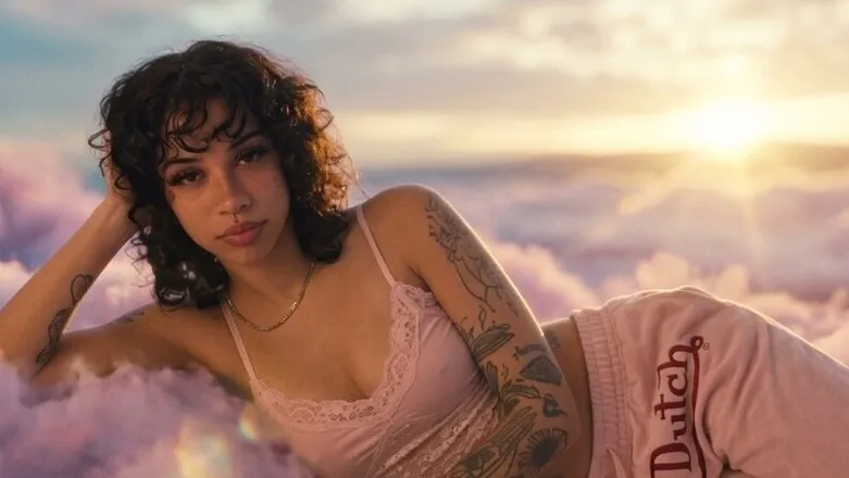 OnlyFans cuenta onesidedbitch header 2