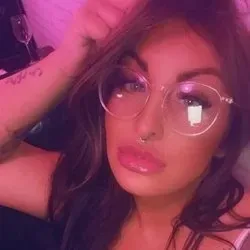 OnlyFans cuenta simoneof5487 avatar 1
