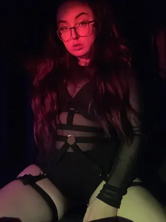 OnlyFans cuenta bvbyred avatar 1