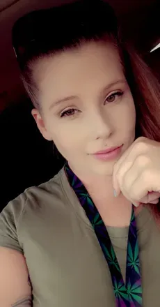 OnlyFans cuenta kristenserena avatar 1