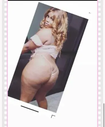 OnlyFans cuenta peaxhes404 avatar 1